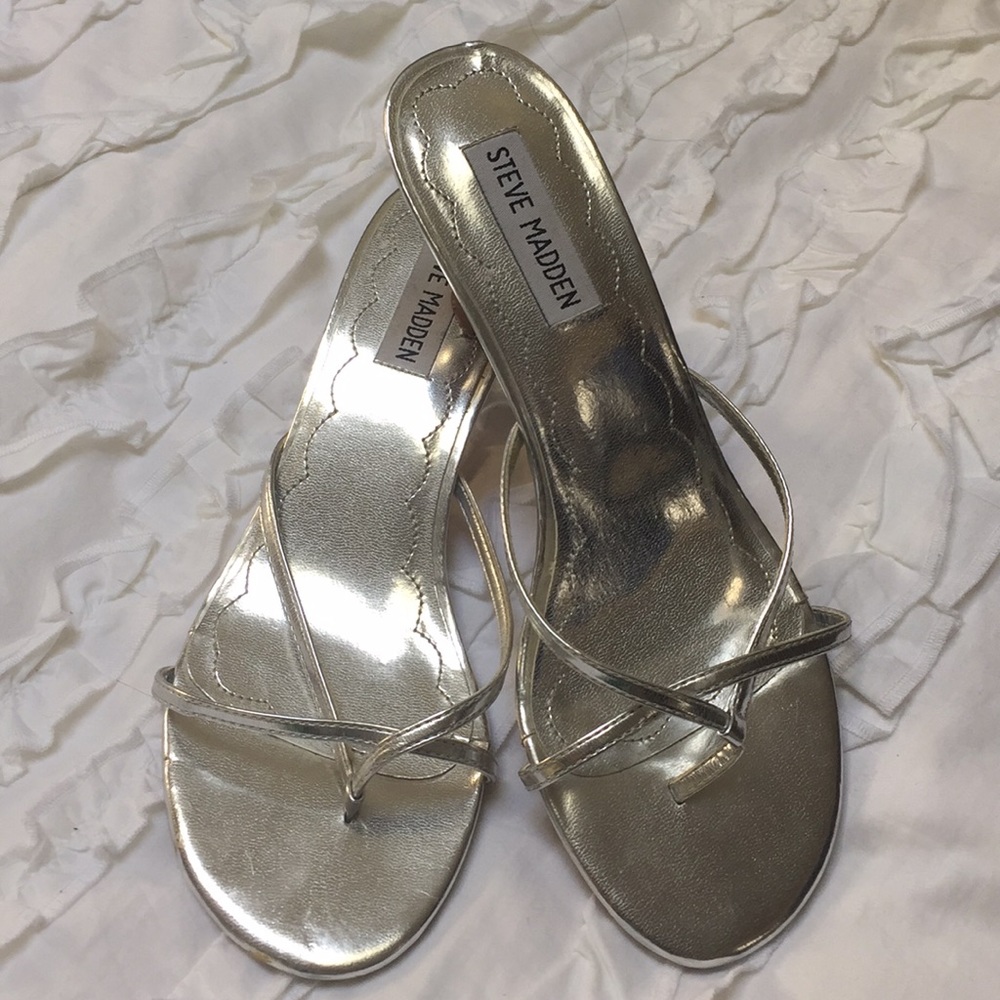 Steve Madden silver kitten heels